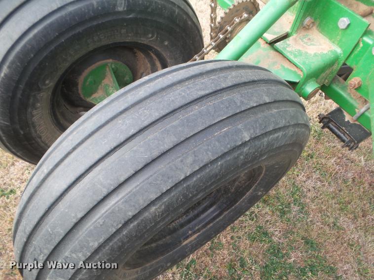 image for item DA5066 Great Plains Solid Stand 24 grain drill