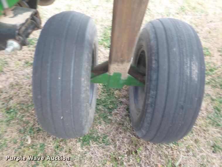 image for item DA5066 Great Plains Solid Stand 24 grain drill