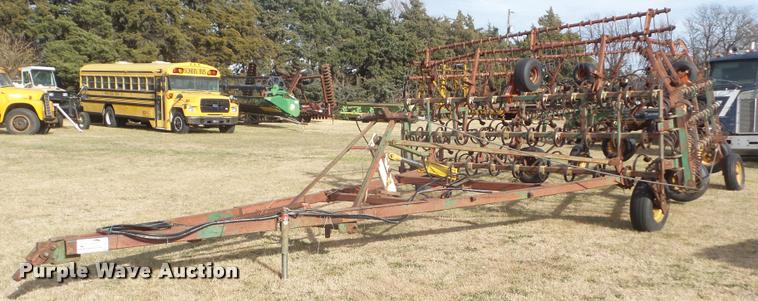 image for item DA5067 Noble spring tooth harrow