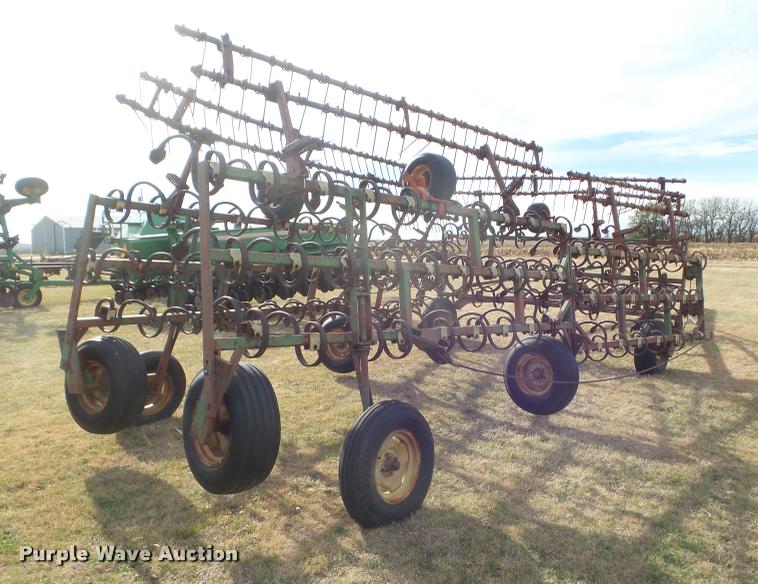 image for item DA5067 Noble spring tooth harrow