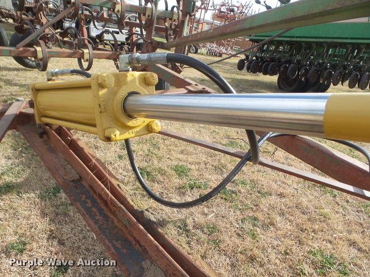 image for item DA5067 Noble spring tooth harrow