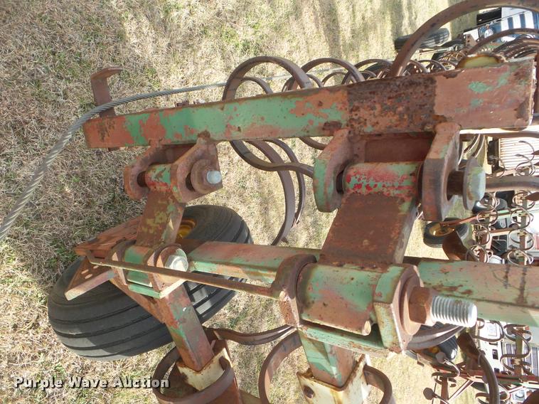 image for item DA5067 Noble spring tooth harrow