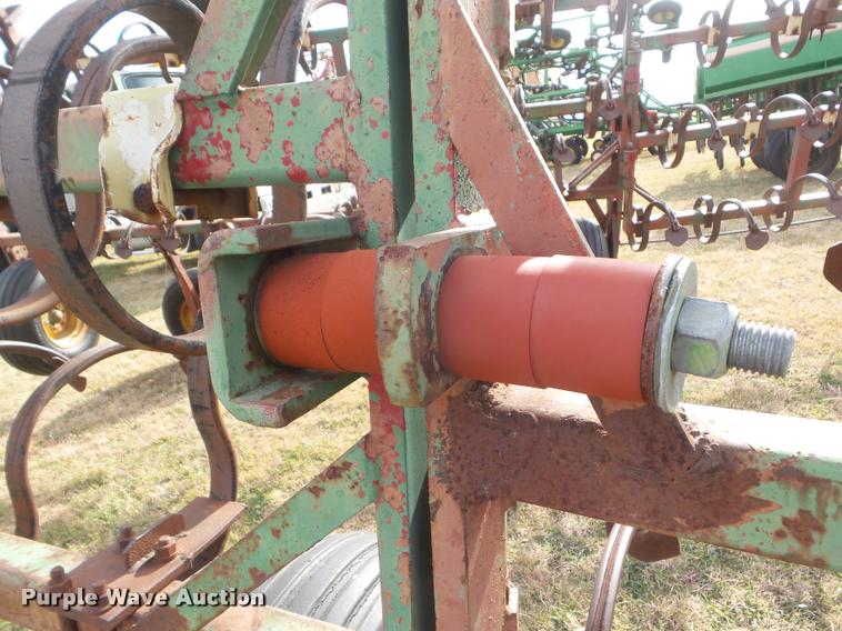 image for item DA5067 Noble spring tooth harrow