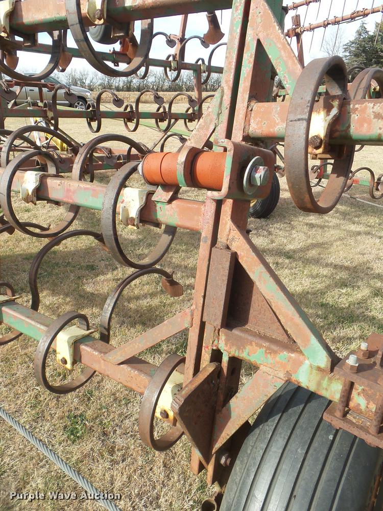 image for item DA5067 Noble spring tooth harrow