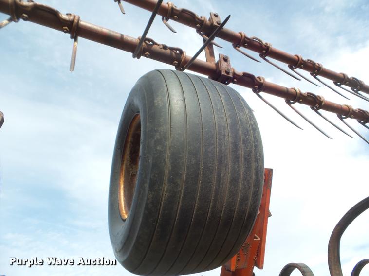 image for item DA5067 Noble spring tooth harrow