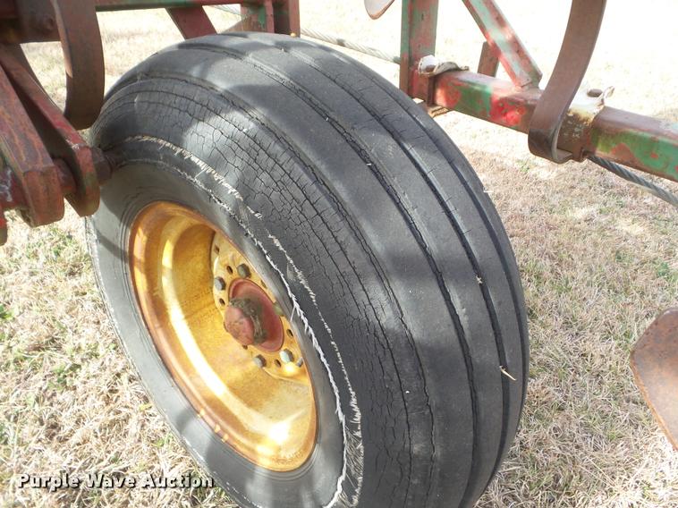 image for item DA5067 Noble spring tooth harrow