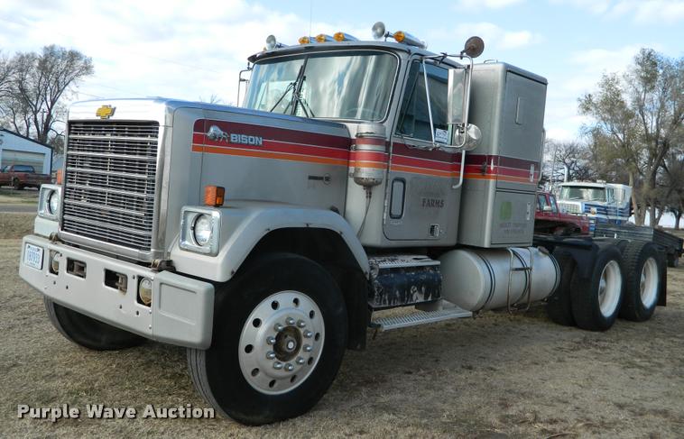 1979 Chevrolet Bison Double-O 92 semi truck | Item DA5068 1979 Chevrolet Bison Double-O 92 semi truck | Item DA5068