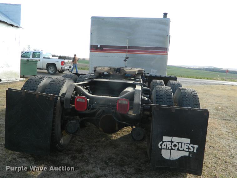 image for item DA5068 1979 Chevrolet Bison Double-O 92 semi truck