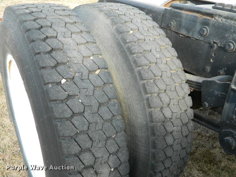 image for item DA5068 1979 Chevrolet Bison Double-O 92 semi truck