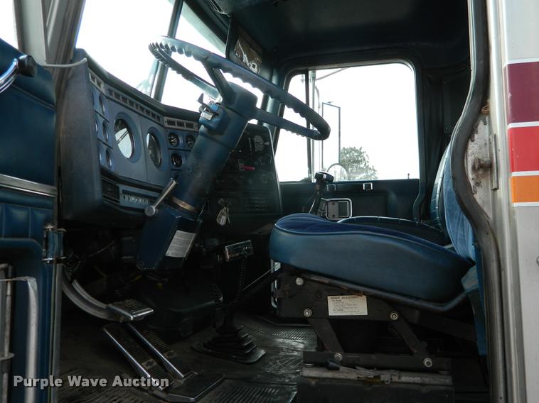 image for item DA5068 1979 Chevrolet Bison Double-O 92 semi truck