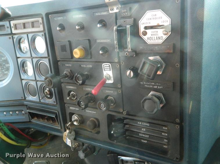 image for item DA5068 1979 Chevrolet Bison Double-O 92 semi truck