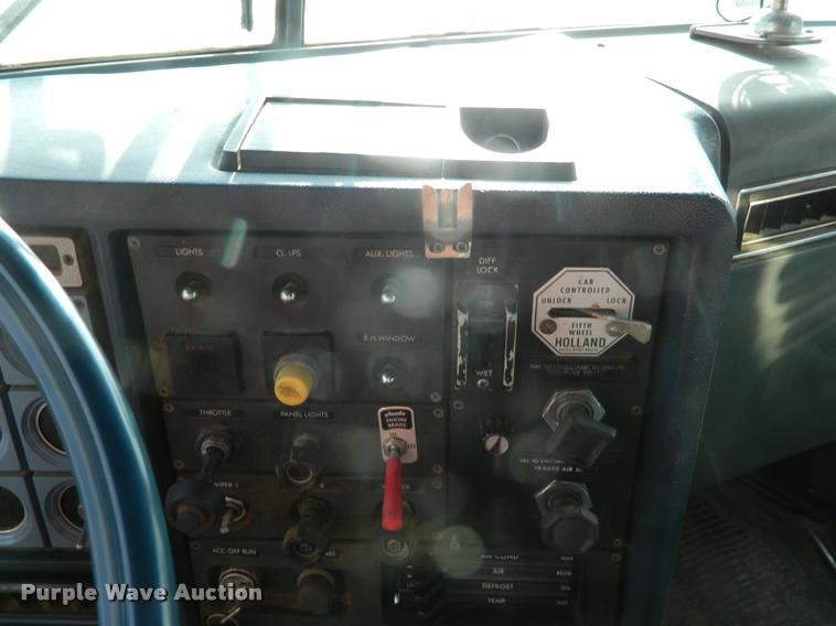 image for item DA5068 1979 Chevrolet Bison Double-O 92 semi truck