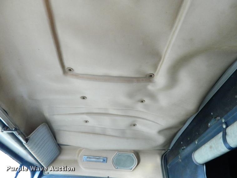 image for item DA5069 1976 Kenworth 100 semi truck