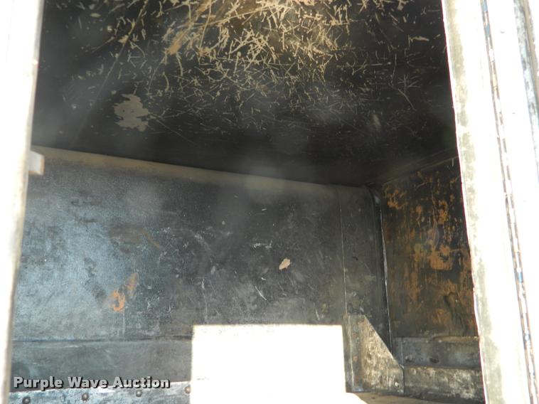 image for item DA5069 1976 Kenworth 100 semi truck