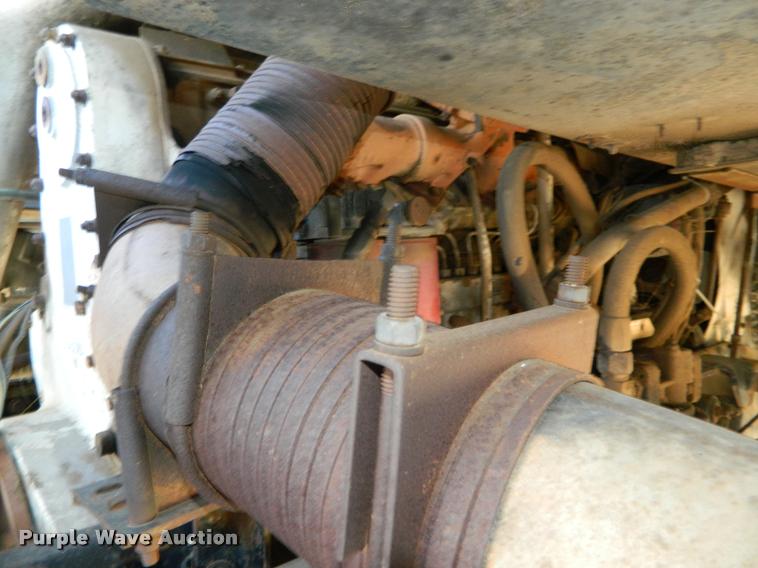 image for item DA5069 1976 Kenworth 100 semi truck