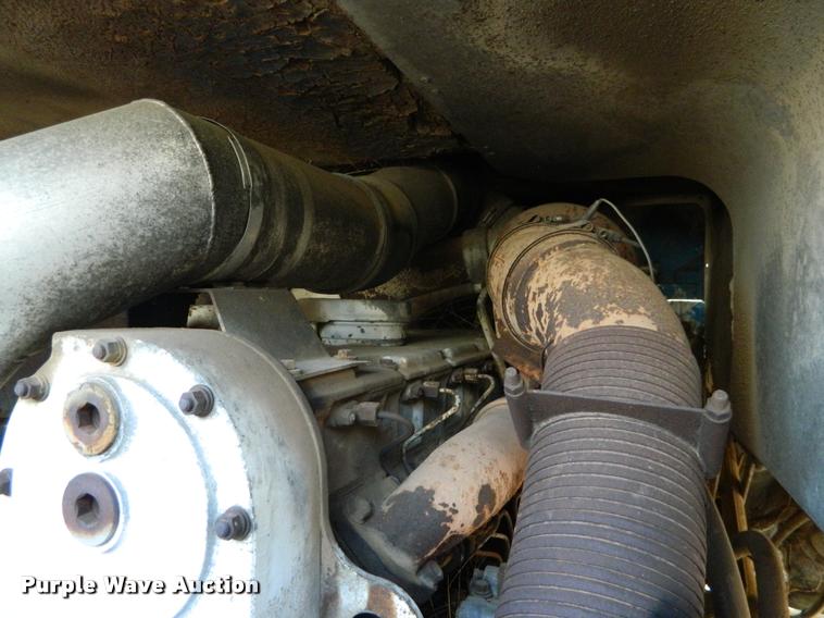 image for item DA5069 1976 Kenworth 100 semi truck