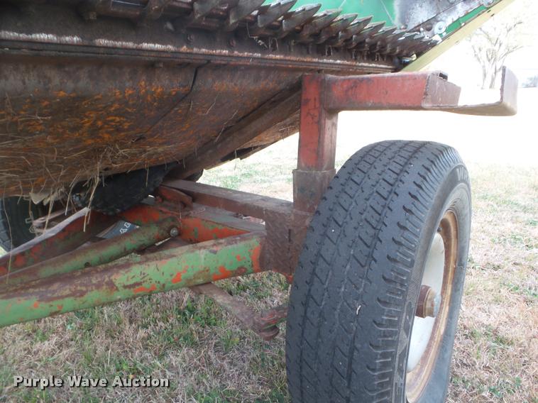 image for item DA5070 1988 John Deere 930 rigid head