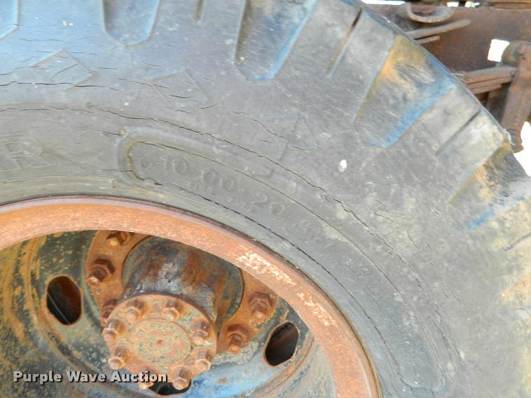 image for item DA5071 1977 International Loadstar 1700 dump truck