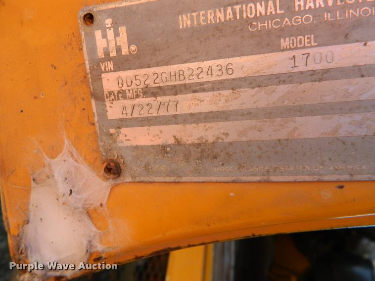 image for item DA5071 1977 International Loadstar 1700 dump truck