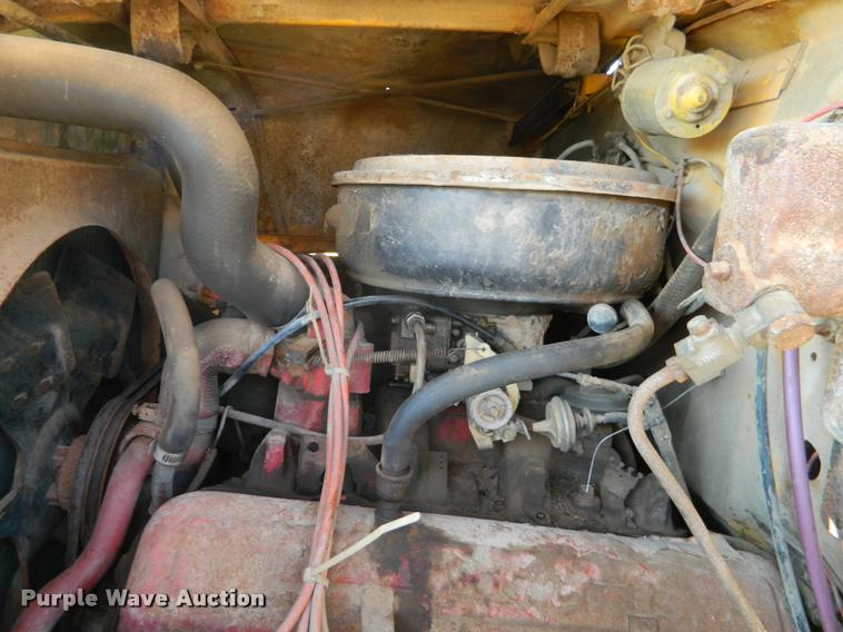 image for item DA5071 1977 International Loadstar 1700 dump truck