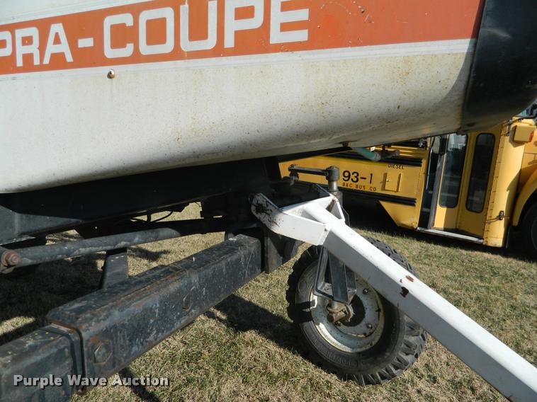 image for item DA5072 Melroe Spra-Coupe 220 self-propelled sprayer