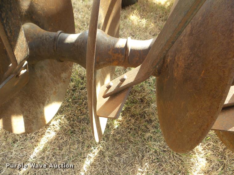 image for item DA5075 International 496 disk