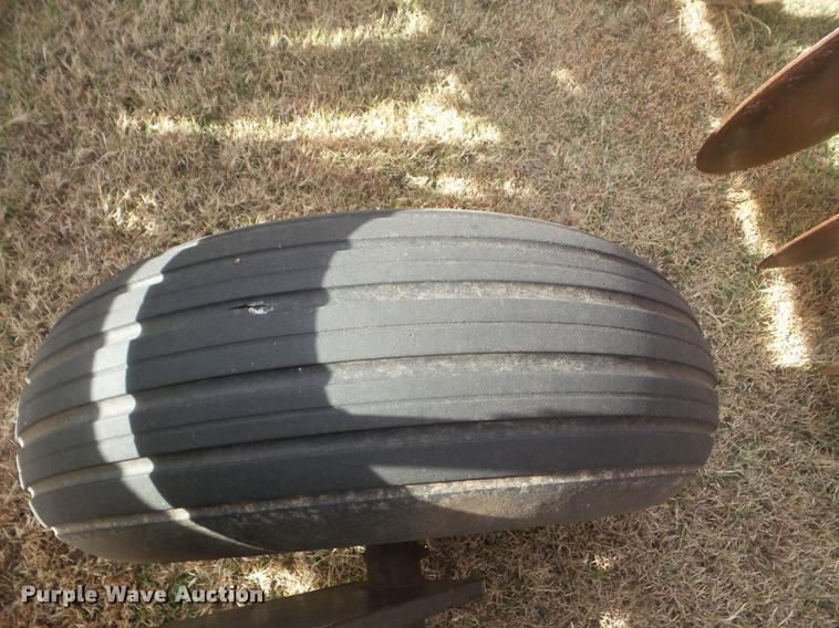 image for item DA5075 International 496 disk