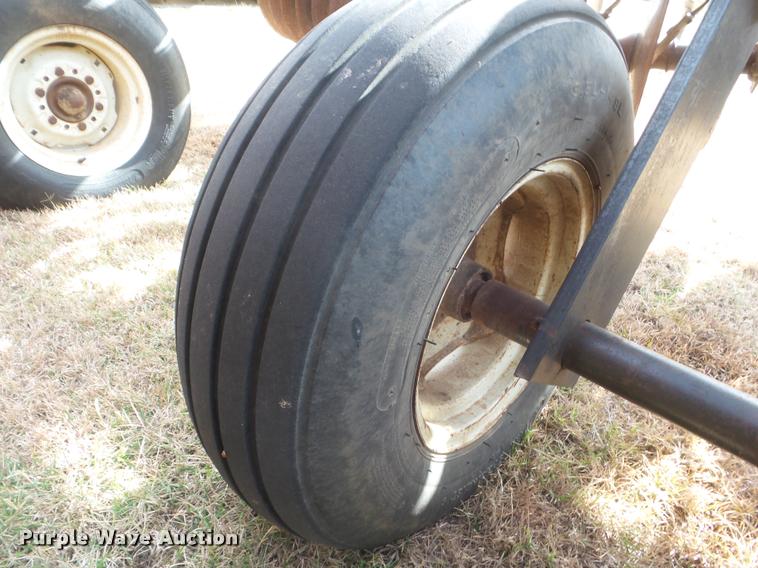 image for item DA5075 International 496 disk