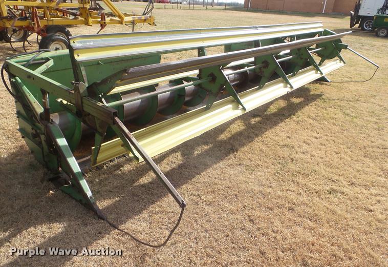 image for item DA5076 John Deere 220 rigid head