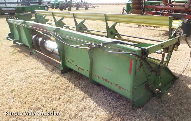 image for item DA5076 John Deere 220 rigid head