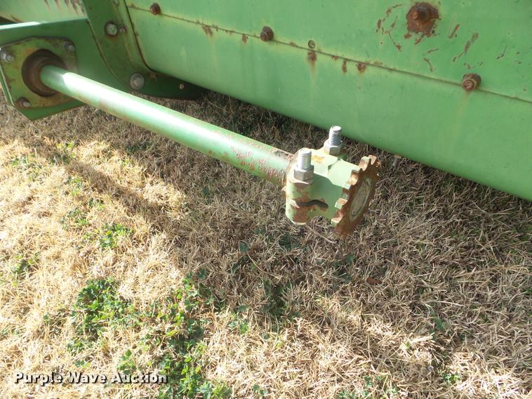 image for item DA5076 John Deere 220 rigid head