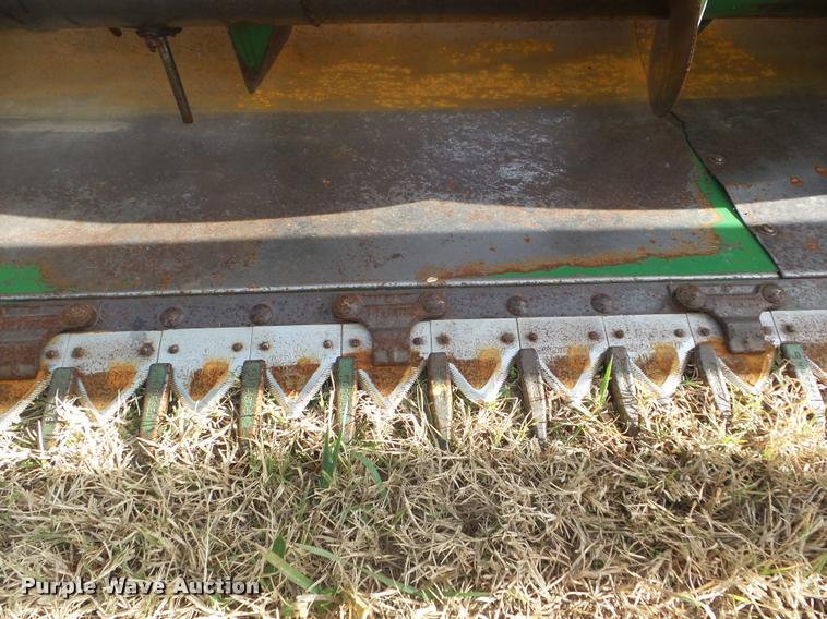 image for item DA5076 John Deere 220 rigid head