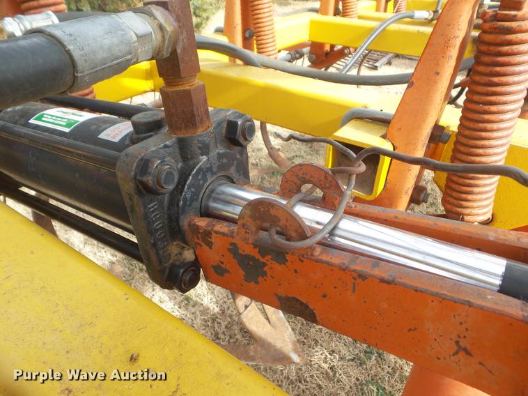 image for item DA5077 1984 Kent 6330 field cultivator