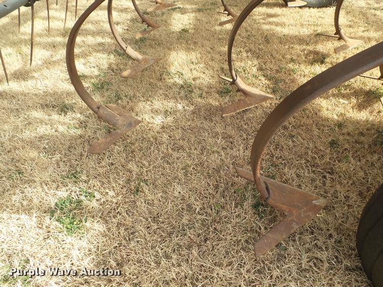 image for item DA5077 1984 Kent 6330 field cultivator