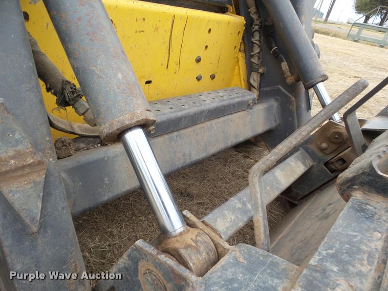 image for item DA5081 2001 New Holland LS170 skid steer