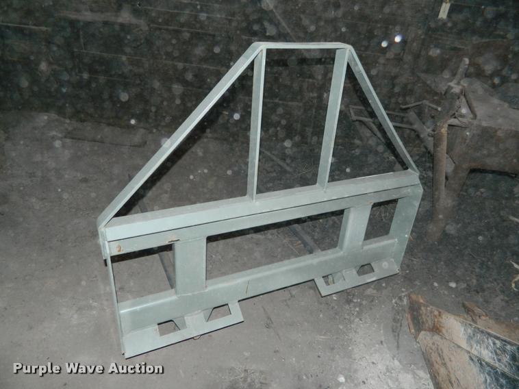 image for item DA5083 DWM skid steer bale fork
