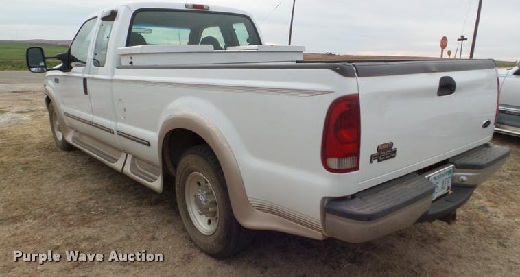 image for item DA5087 1999 Ford F250 Super Duty SuperCab pickup truck