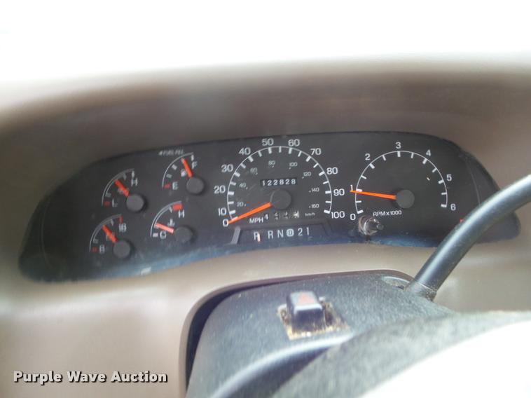 image for item DA5087 1999 Ford F250 Super Duty SuperCab pickup truck