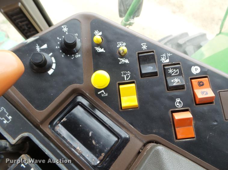 image for item DA5091 1990 John Deere 9600 combine