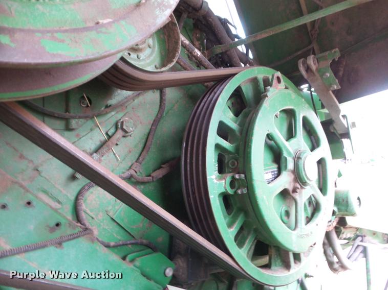 image for item DA5091 1990 John Deere 9600 combine