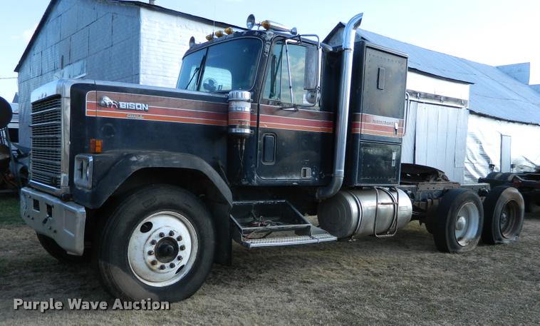 image for item DA5092 1979 Chevrolet Bison semi truck