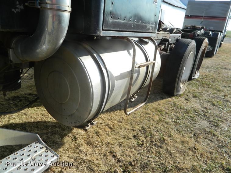 image for item DA5092 1979 Chevrolet Bison semi truck