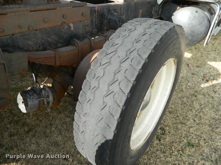 image for item DA5092 1979 Chevrolet Bison semi truck