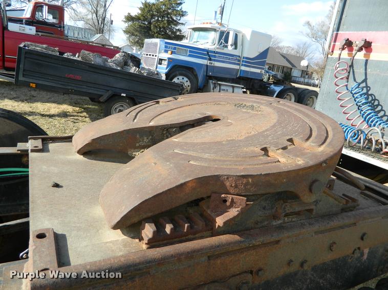 image for item DA5092 1979 Chevrolet Bison semi truck