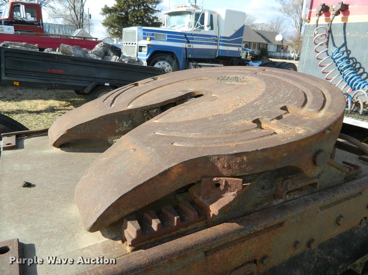 image for item DA5092 1979 Chevrolet Bison semi truck