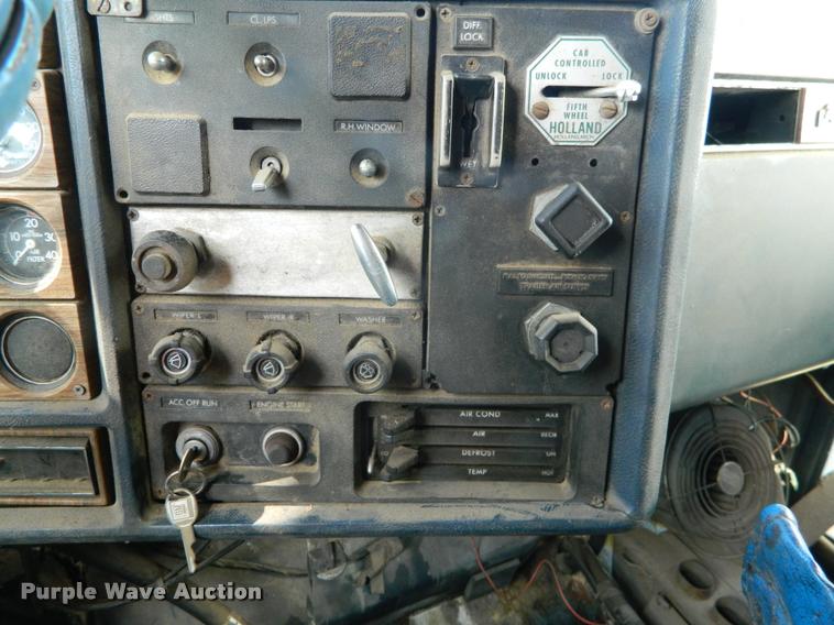 image for item DA5092 1979 Chevrolet Bison semi truck