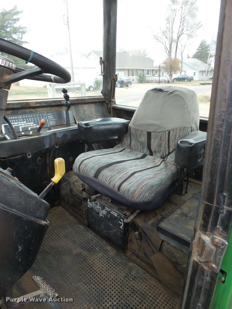 image for item DA5093 1980 John Deere 8640 4WD tractor