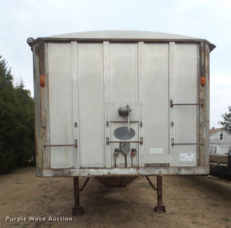 image for item DA5094 1976 Dorsey double hopper grain trailer