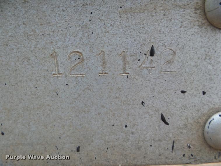 image for item DA5094 1976 Dorsey double hopper grain trailer