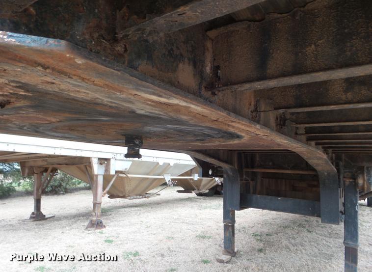 image for item DA5095 1976 drop deck trailer